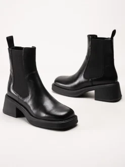 Vagabond - Dorah - Svarta chelsea boots med klack