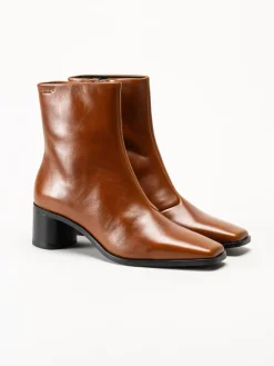 Vagabond - Fay - Ljusbruna boots i skinn