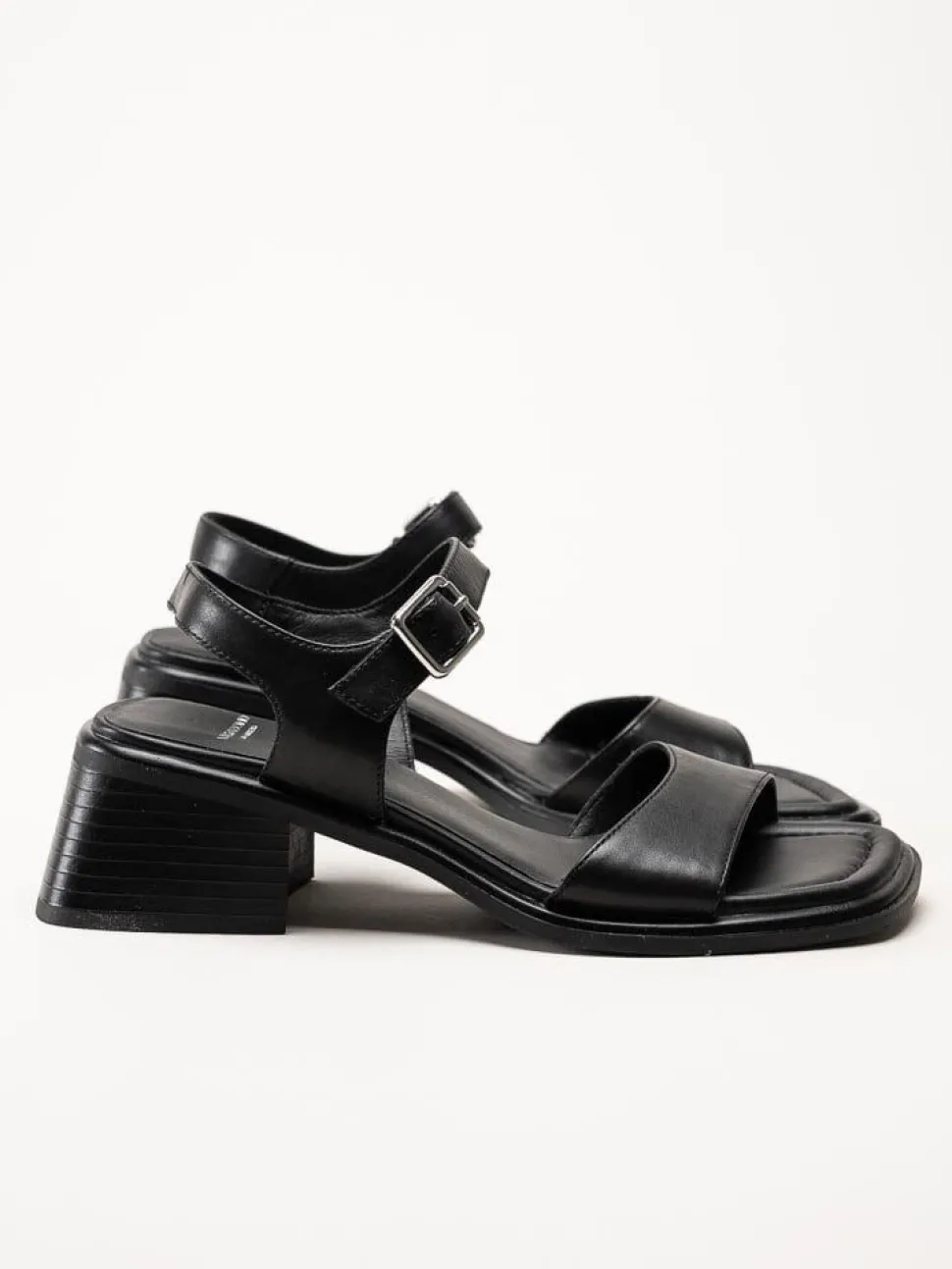 Vagabond - Ines - Svart sandalett