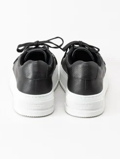Vagabond - Judy - Svarta platåsneakers i skinn