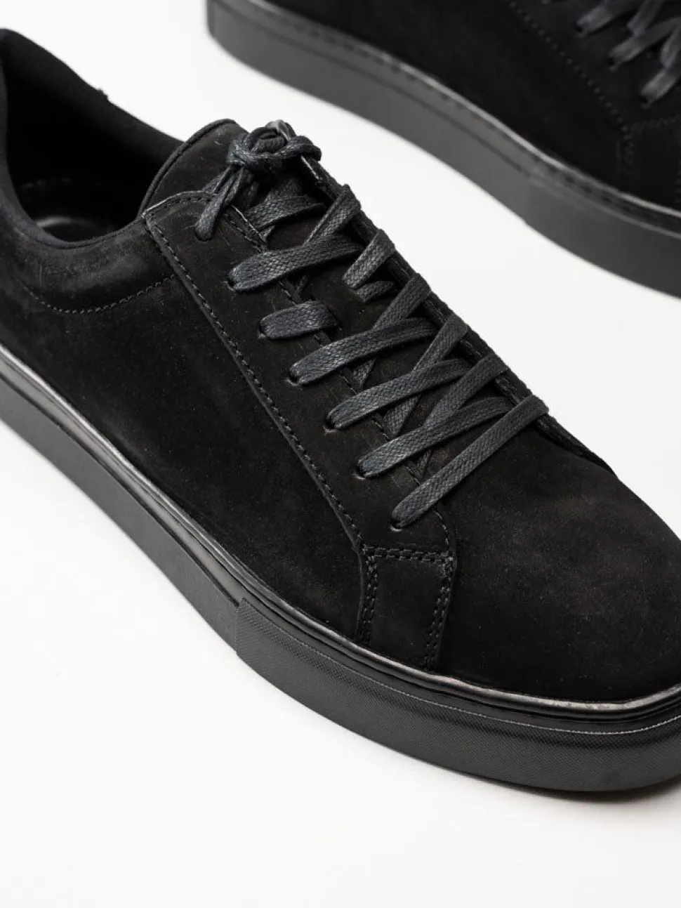 Vagabond - Paul 2.0 - Svarta sneakers i nubuck