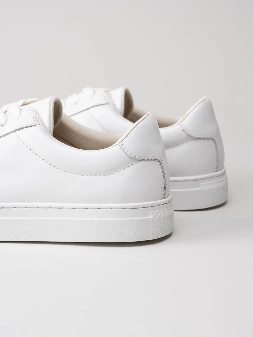 Vagabond - Paul 2.0 - Vita sneakers i skinn