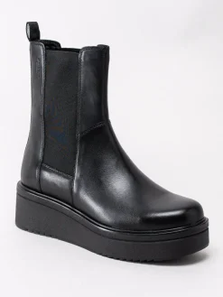 Vagabond - Tara - Svarta platåboots i skinn