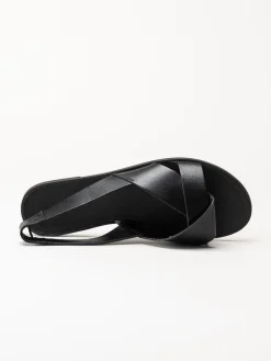 Vagabond - Tia 2.0 - Svarta platta sandaler i skinn