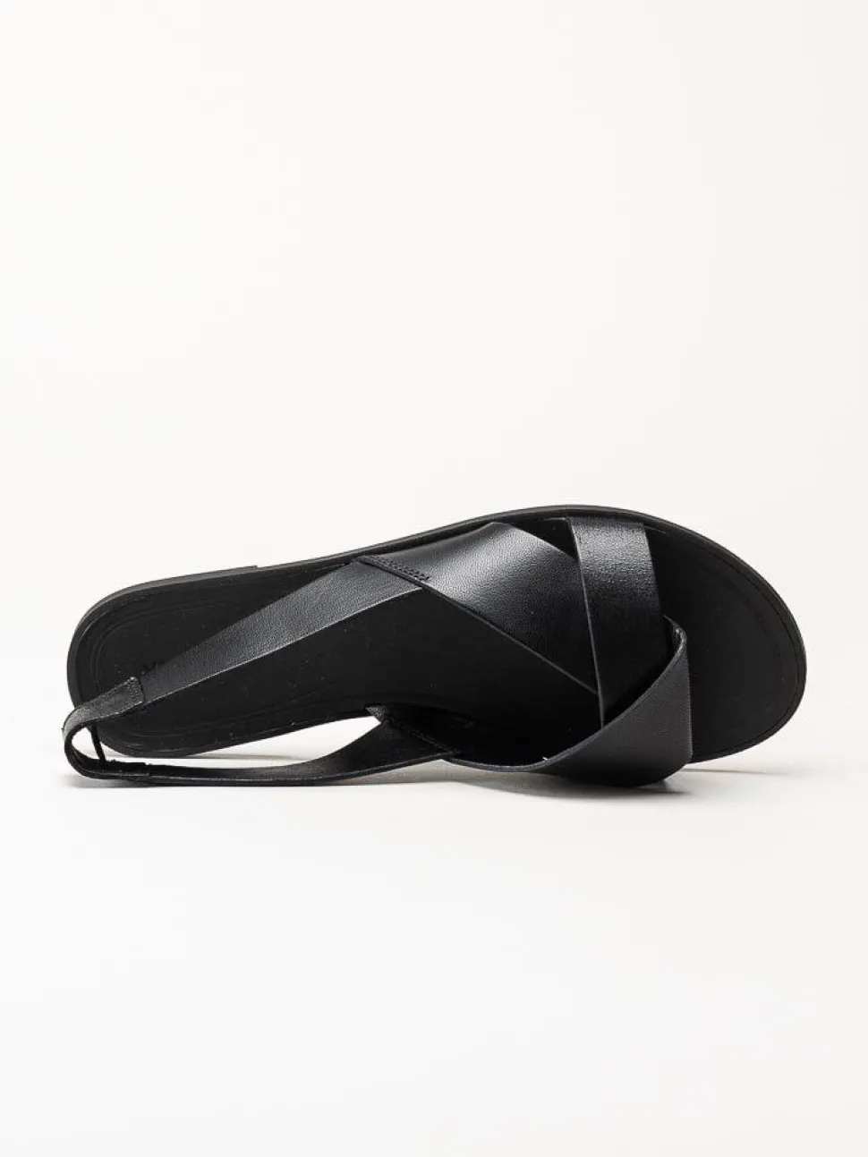 Vagabond - Tia 2.0 - Svarta platta sandaler i skinn
