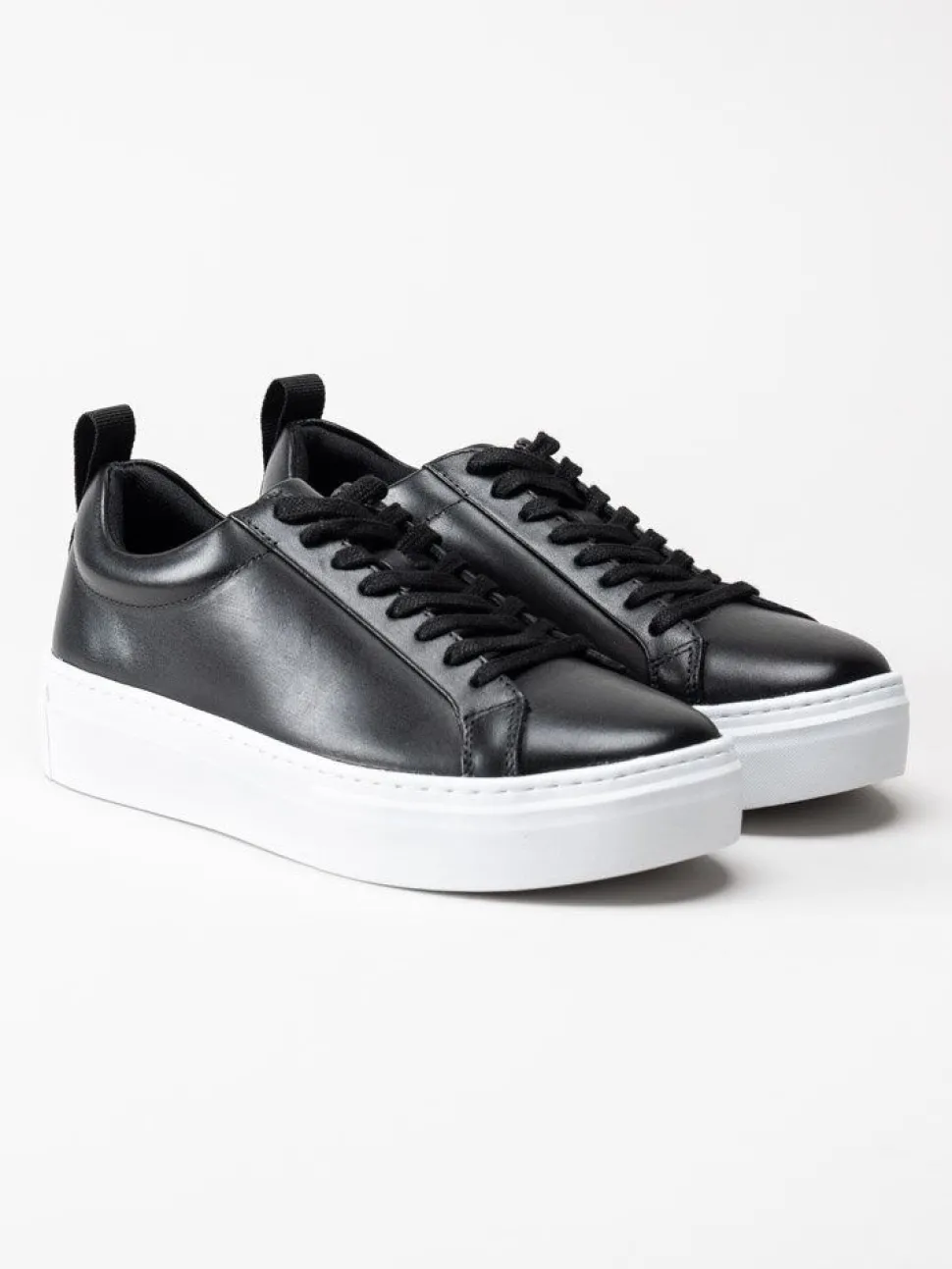 Vagabond - Zoe Platform - Svarta sneakers med platåsula