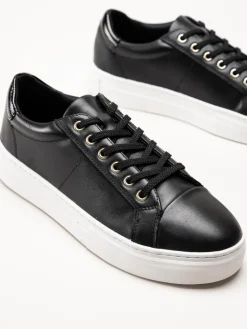 Vagabond - Zoe - Svarta sneakers i skinn