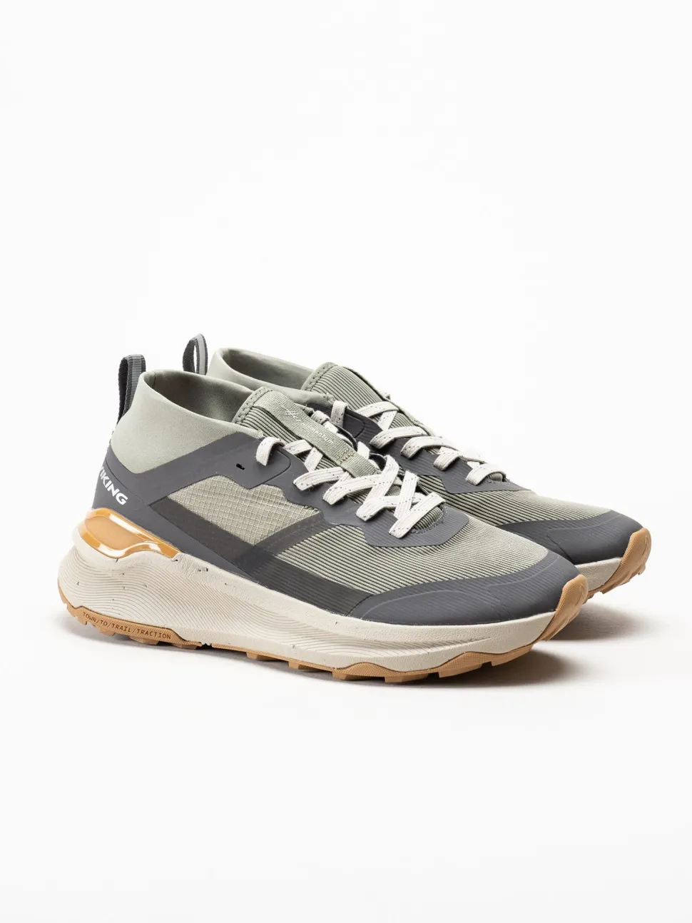 Viking Footwear - Her Momentum - Gröna sneakers med GoreTex