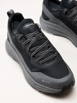 Viking Footwear - Motion Low GTX M - Svarta hybridskor med Gore-Tex