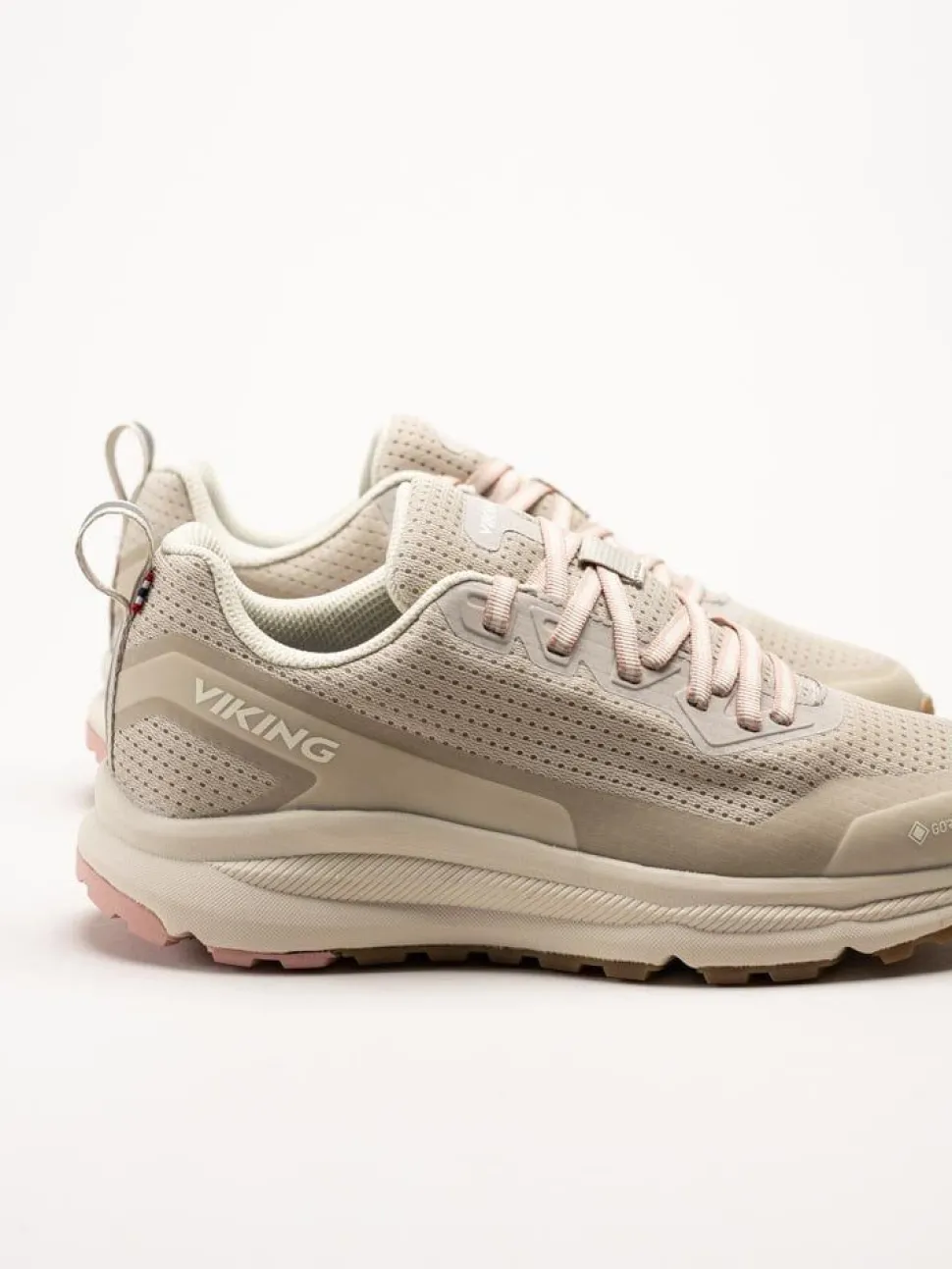 Viking Footwear - Motion Low GTX W - Beige sneakers med Gore-Tex