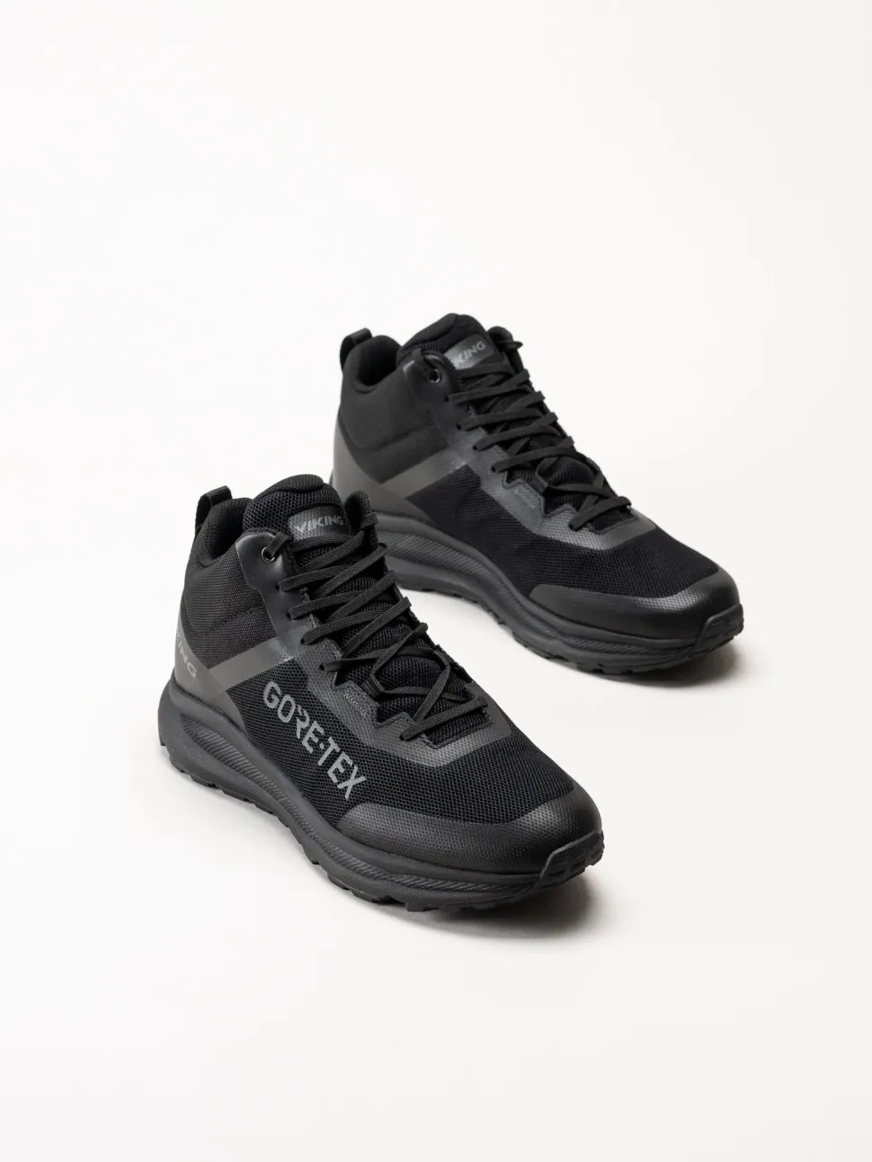 Viking Footwear - Stride Mid GTX - Svarta vandringsskor i Gore-tex