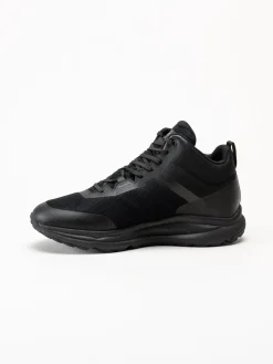 Viking Footwear - Stride Mid GTX - Svarta vandringsskor i Gore-tex