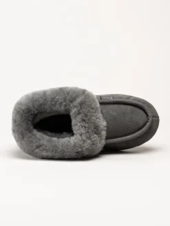 Wollies - Classico Suede - Mörkgrå slip on fårskinnstofflor
